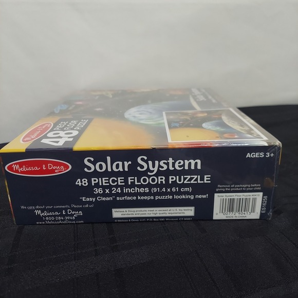 Melissa & Doug Solar System Floor Puzzle 48pcs‎ 2 ft x 3 ft - Picture 3 of 5